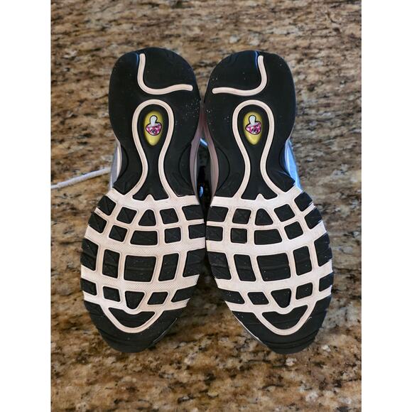 Nike Air Max 97 SE (GS) Iron Grey / Air Sprung / Phantom - Youth US 6Y - Picture 12 of 14